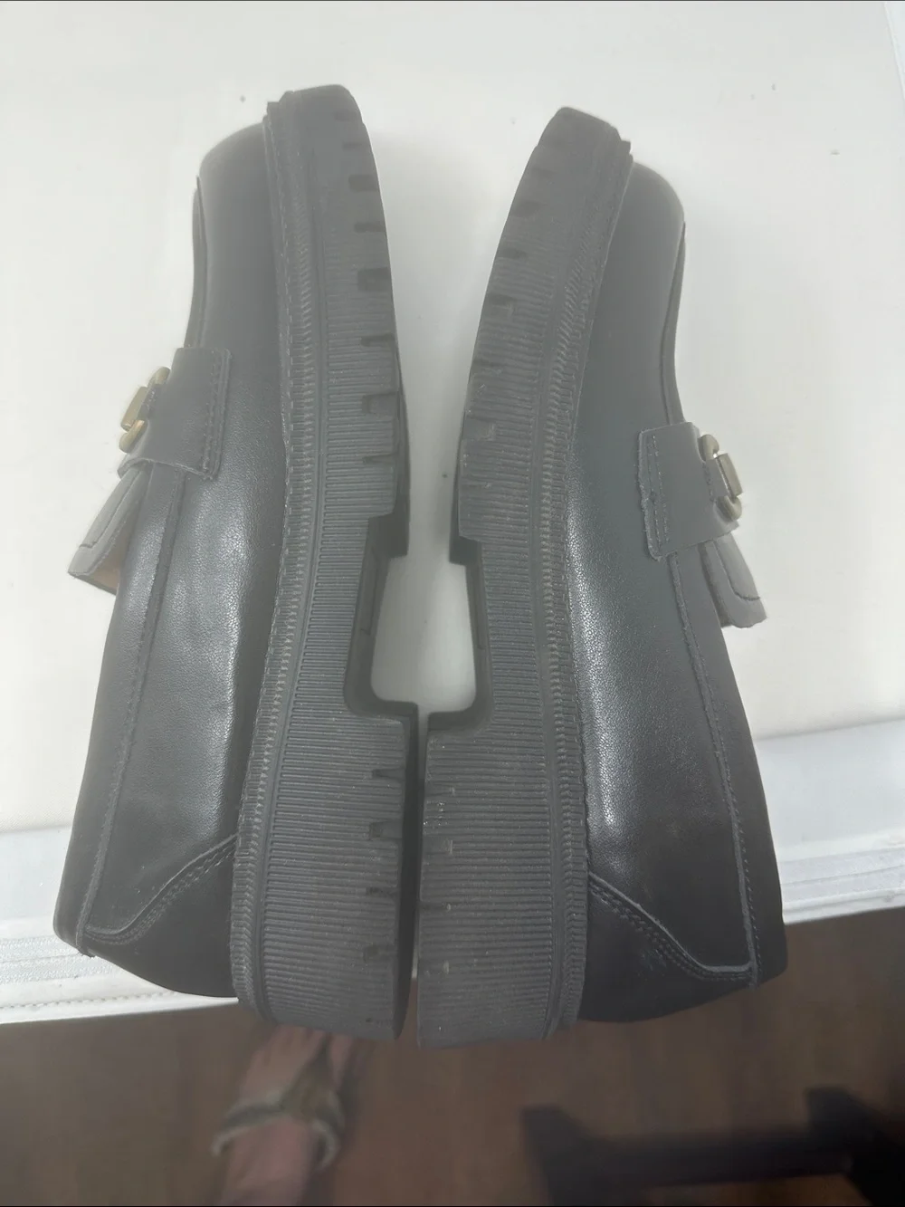 OKJ Loafers Size 40. US 9-9.5